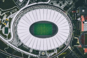 乐鱼体育(中国)官方网站-助攻榜争夺：德布劳内、萨卡、B席谁是传球大师？，德布劳内上帝视角传球